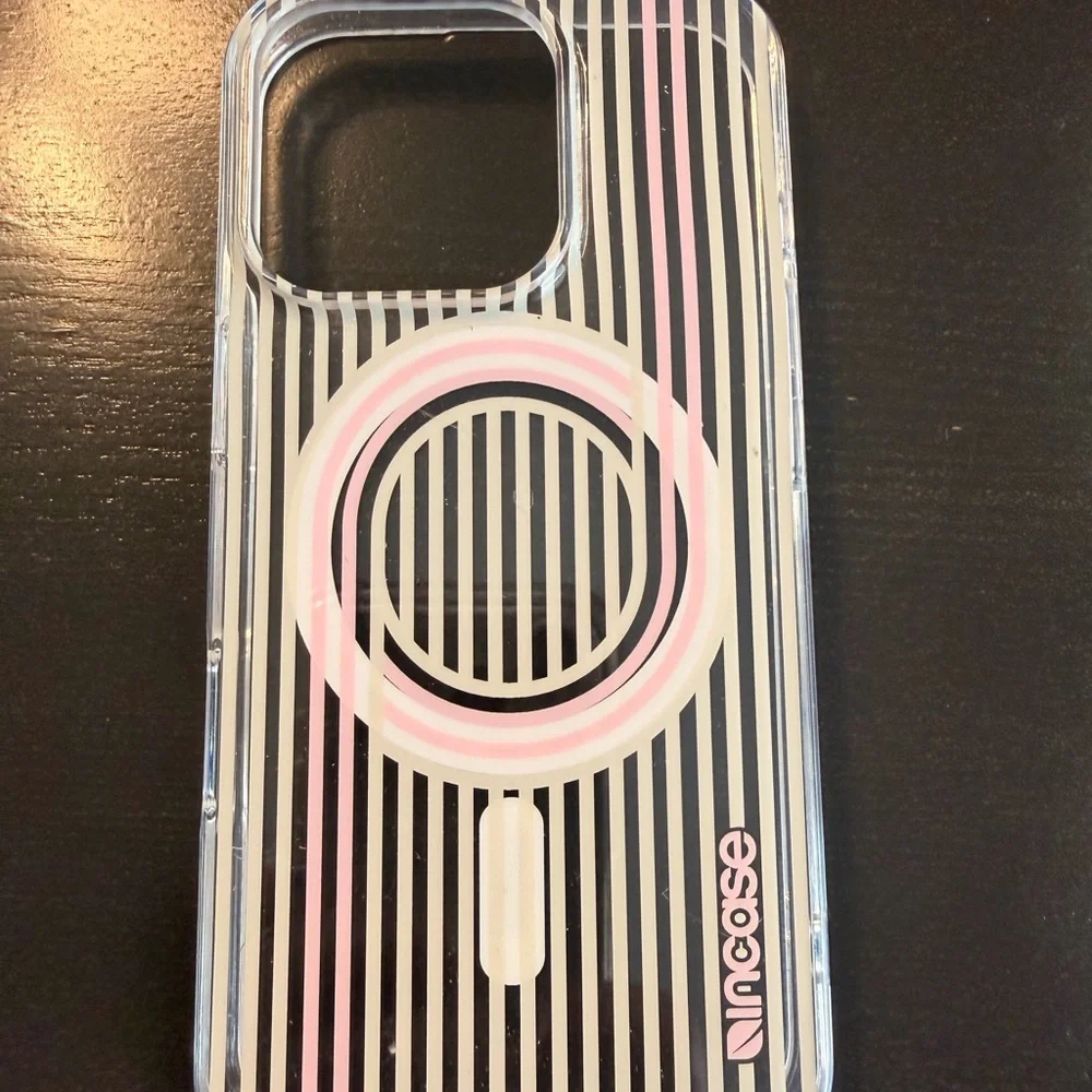 Incase Clear Level Case with Pink Accents for iPhone 16 Pro